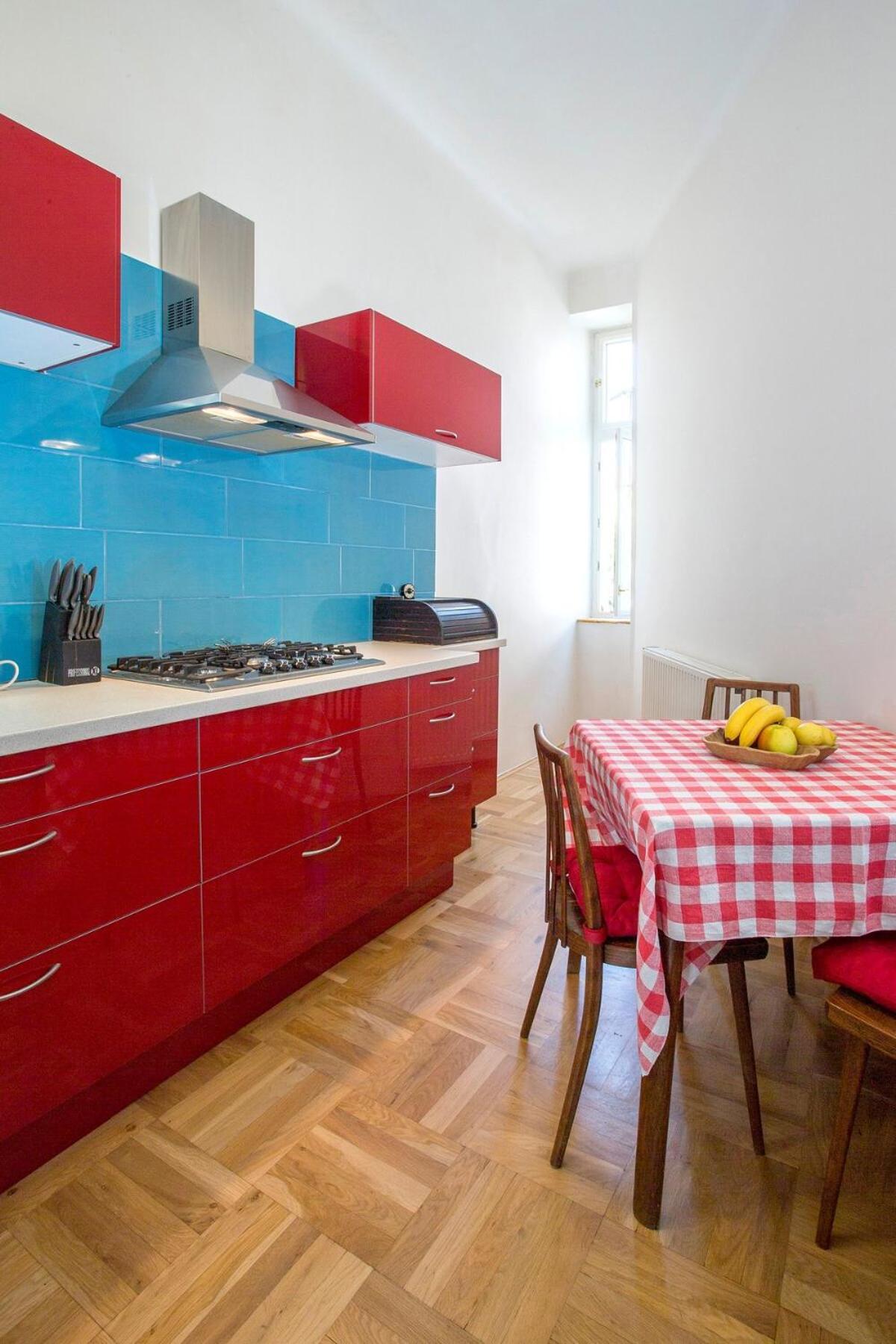 Rain Man's Apartment